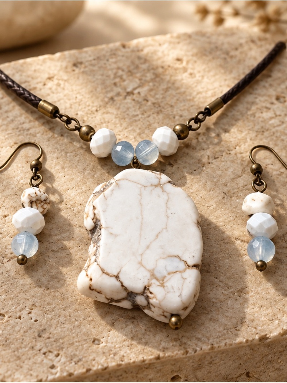 Avon Natural Elements Necklace and Earrings Gift set natural